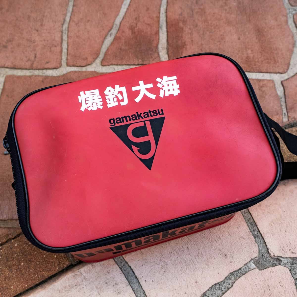 バッカンなどの粗面対応カッティングステッカー